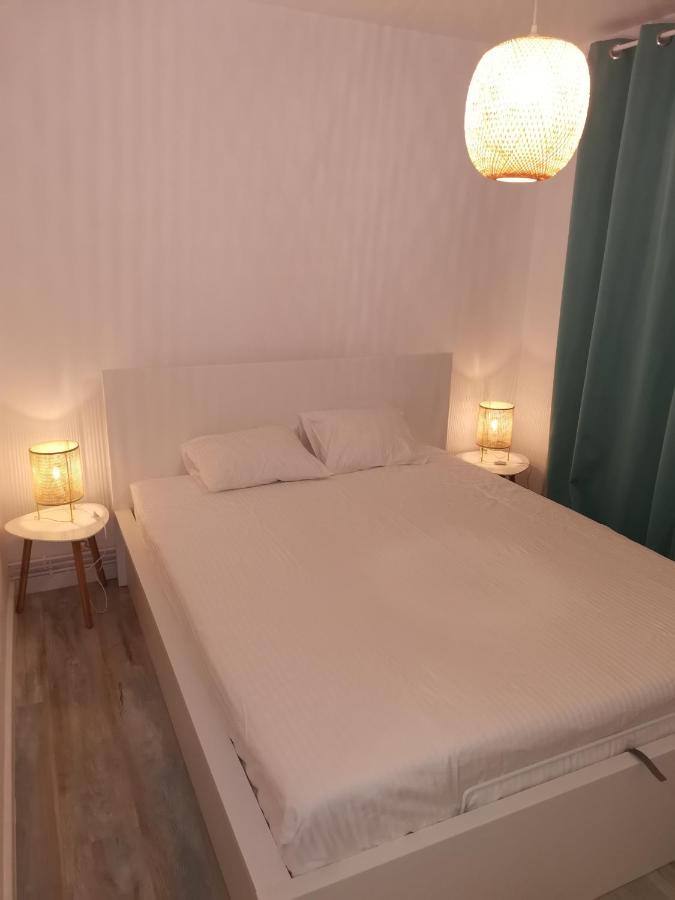 Bloom Box Apartments Craiova Eksteriør billede